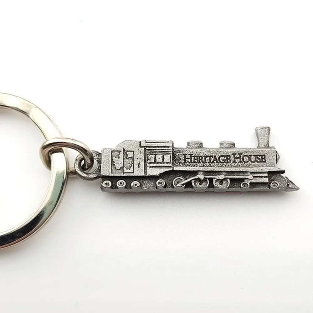 Heritage House Train Keychain‎